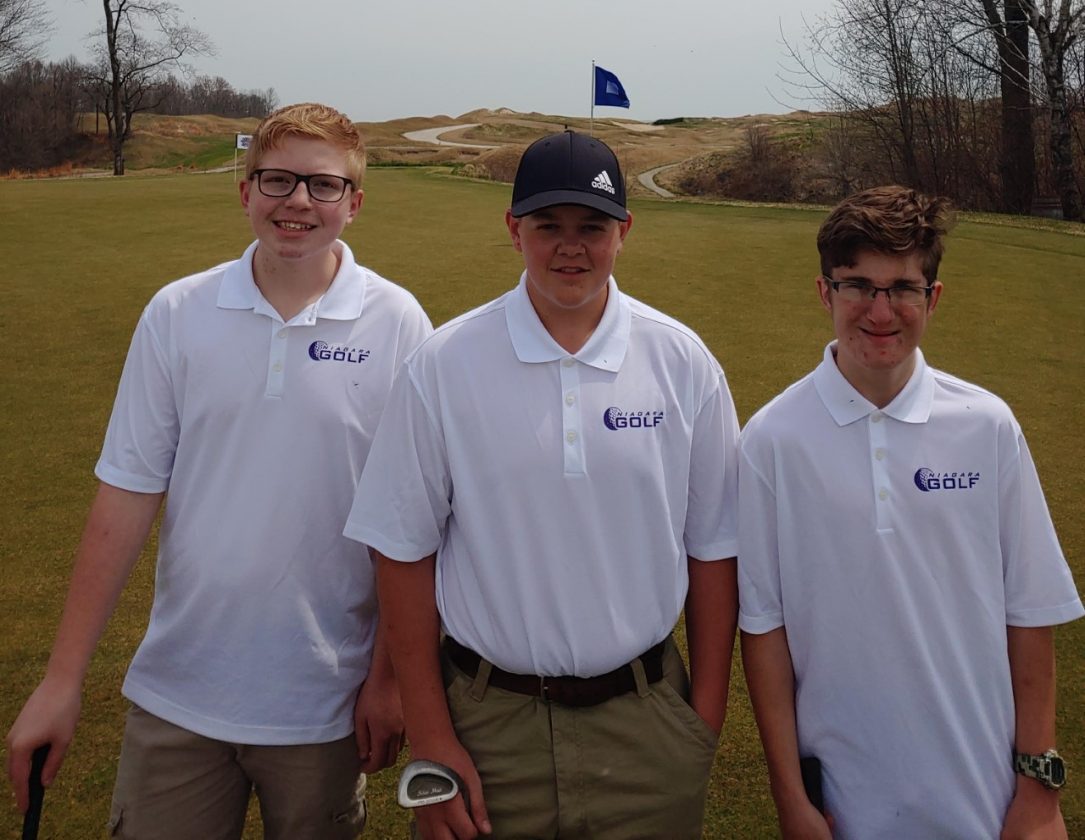 Badgers golfers compete at Hunters Glen, Whistling Straits News